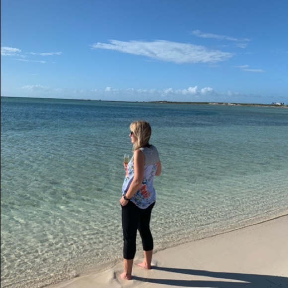 Meet your Posher, Posh - Picture 1 of 1